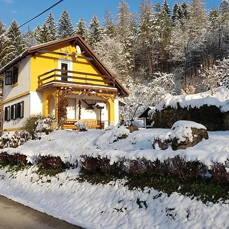 Kuca Juraj *